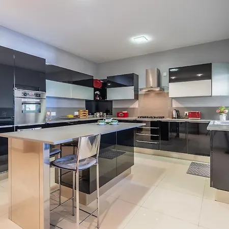 Modern And Spacious * San Pawl il-Baħar