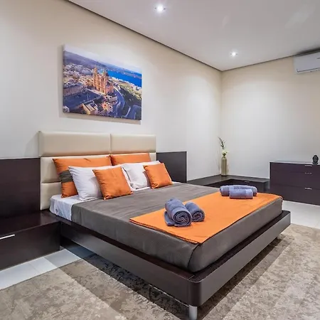 Modern And Spacious St. Paul's Bay